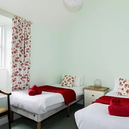 Melbourne House, Nyaraló Coniston